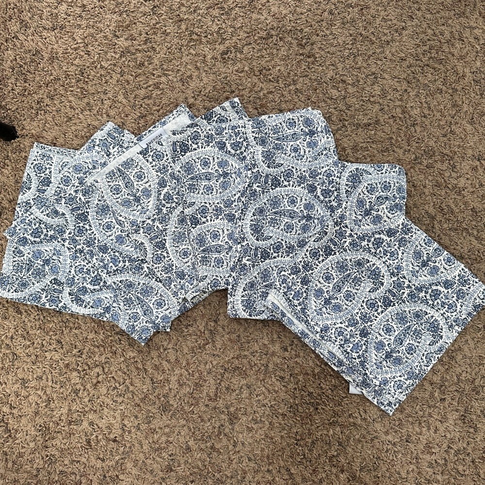 American Living Blue White Paisley Floral Cloth Napkins Set of 6 Square 19x19